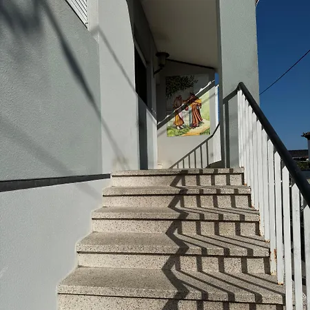 Casa De Ferias بيت للعطل *